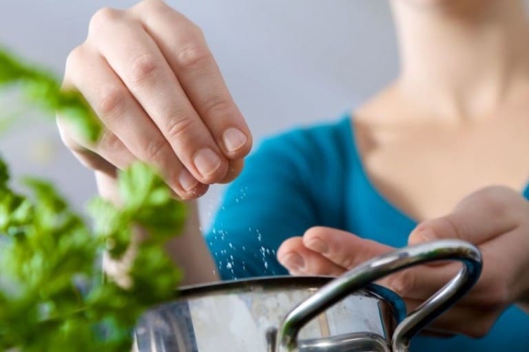 Cách Áp Dụng Chế Độ Ăn Ít Muối Hiệu Quả