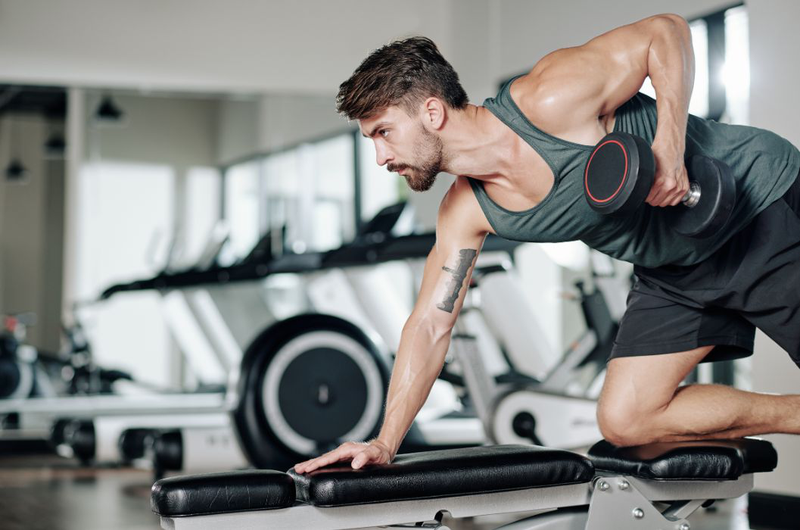 Nâng Tạ Tay (Dumbbell Rows)