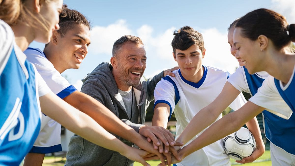 Thực Hành Hoạt Động Giải Trí Và Tương Tác Xã Hội