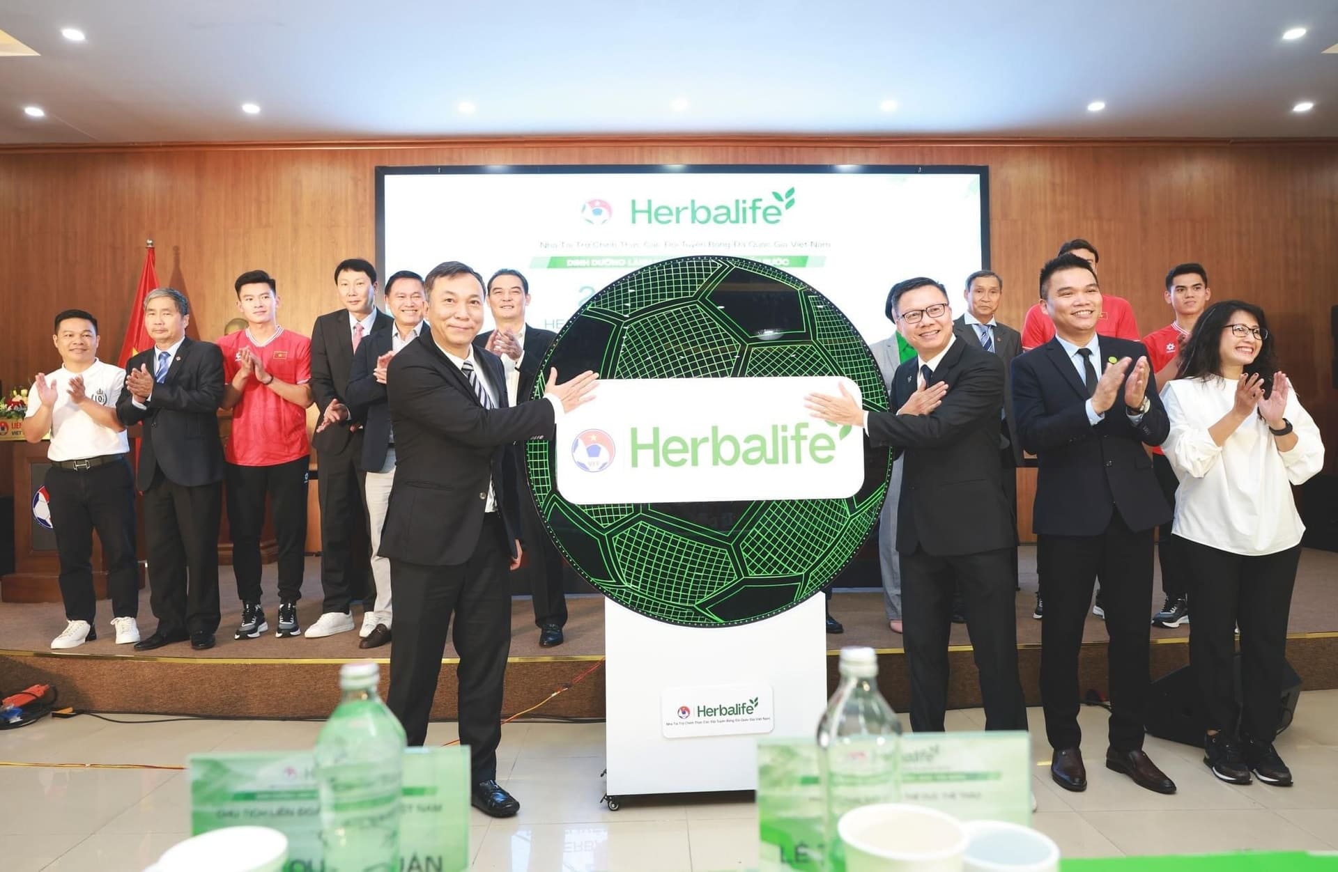 Herbalife Có Hợp Pháp Không?