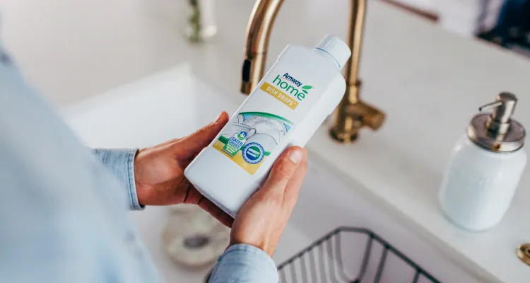 Lợi Ích Khi Sử Dụng Sản Phẩm Vệ Sinh Gia Đình Amway